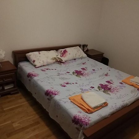 Apartment Misulino Kotor Bagian luar foto