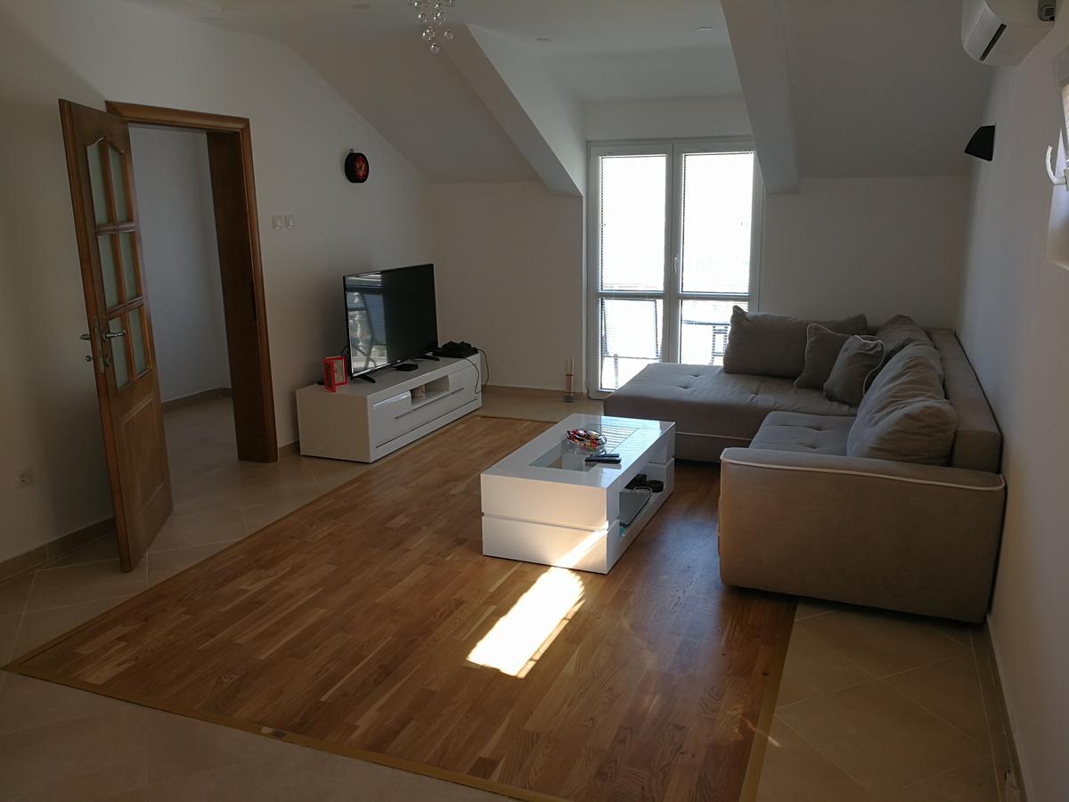 Apartment Misulino Kotor Bagian luar foto